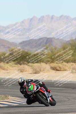 media/Nov-16-2025-Race Pace (Sun) [[8c5fa54630]]/Non Verified Riders (1st 20 Minutes)/2-Turn 10 (1010am)/